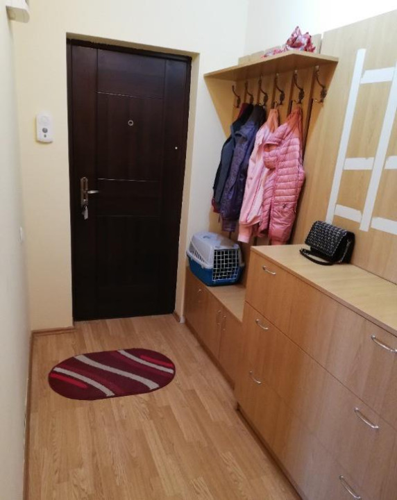 Apartament 3 camere, suprafata utila 64 mp, zona Diana.