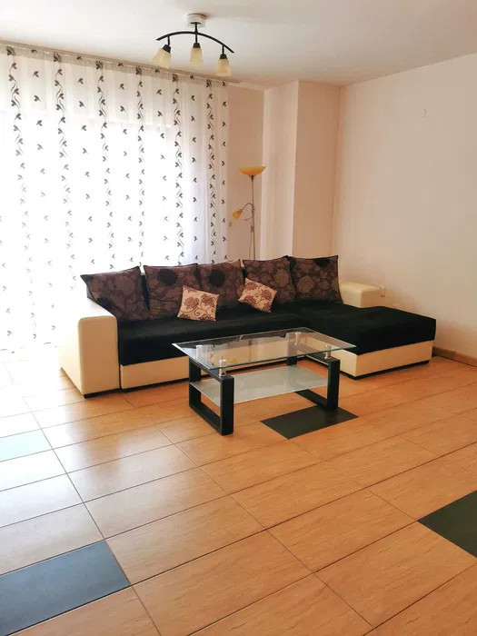 Inchiriez Apartament 3 camere, 2 etaje ,Floresti zona LIDL