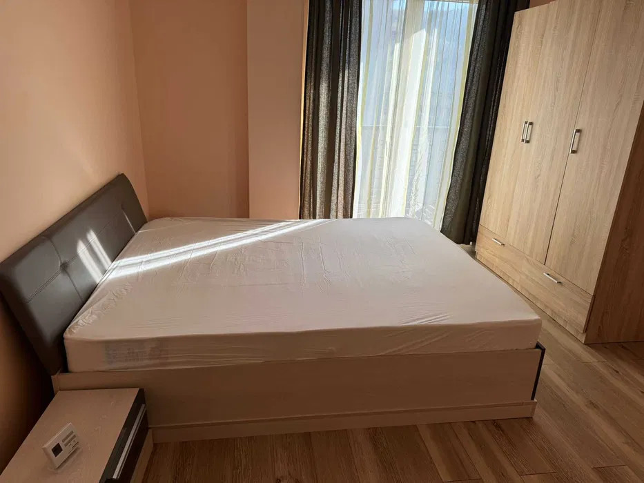 Apartament cu 2 camere, 47 mp, parcare, zona Metro