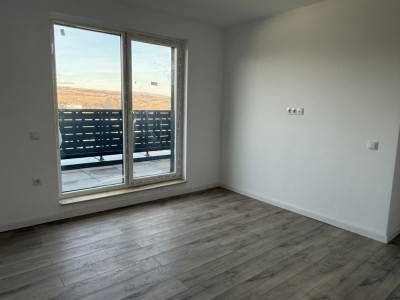 Apartament 2 camere, 40mp cu terasa de 32 MP, finisat, in Baciu