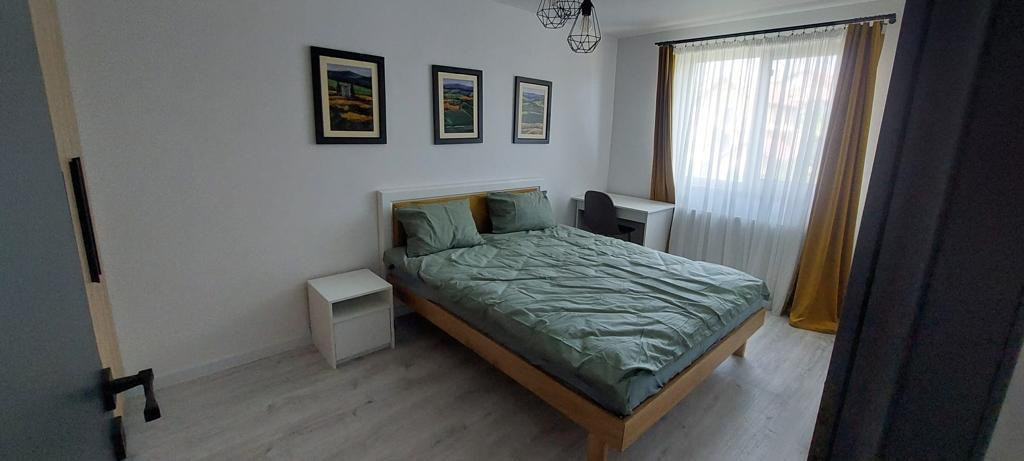 Apartament 3 camere, 52 MP , mobilat,utilat cu parcare, Baciu