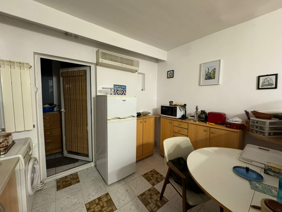 Apartament 2 camere, 47 mp utili, balcon, cartier Zorilor