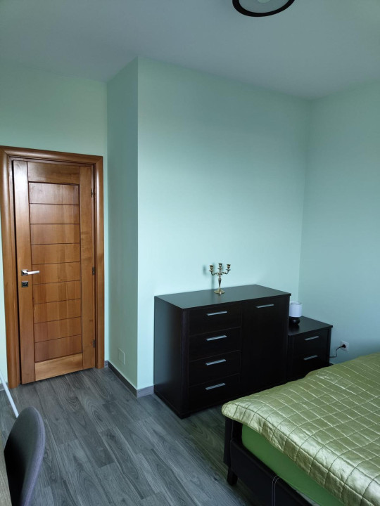 Apartament cu 2 camere, 55 mp, parcare, zona Iulius Mall