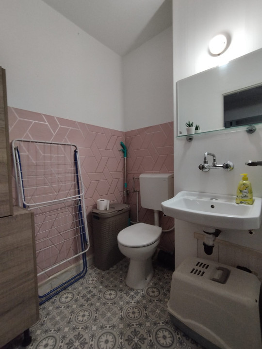 Apartament 3 camere decomandate, 2 băi, 67 mp utili, zona Cioplea