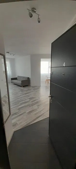 Inchiriere Apartament 2 camere pe Avram Iancu. zona BMW