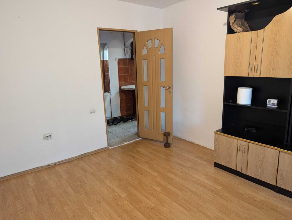 Apartament 2 camere decomandat, oportunitate, 37mp, Cartier Gheorgeni