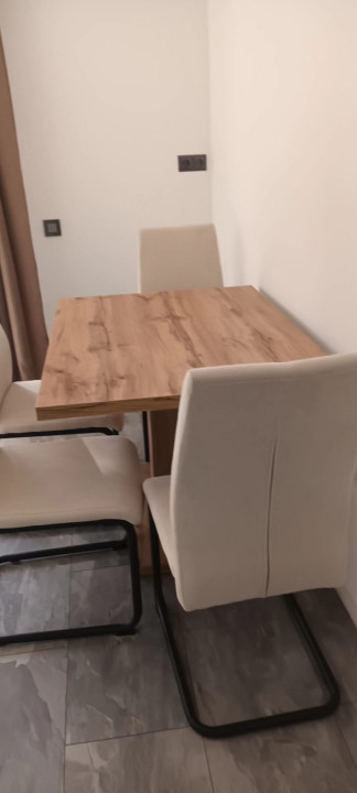 Apartament 2 camere, suprafata de 58.38 mp, Baciu , zona Primariei .