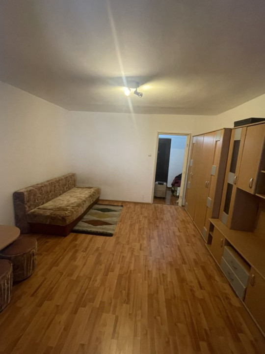 Apartament cu o camera la chei, 32mp, Manastur