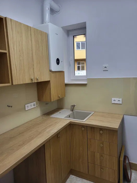 Apartament 3 camere decomandate, 2 băi, recent renovat, zona Piața Mihai Viteazu