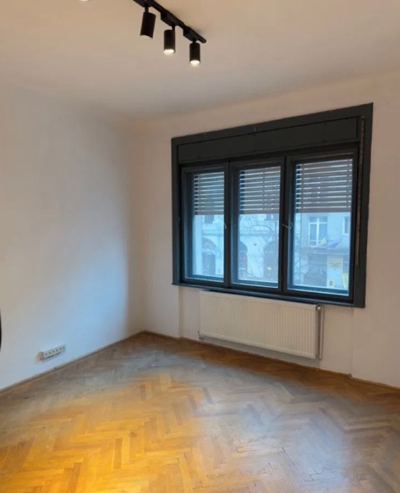 Apartament ultracentral cu 4 camere