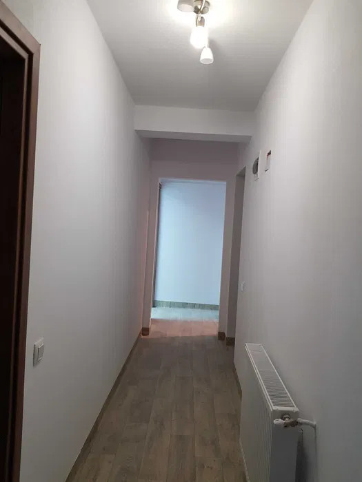 Spatiu comercial 2 camere 80mp, nemobilat, finisat, 2 parcari, zona Buna-Ziua