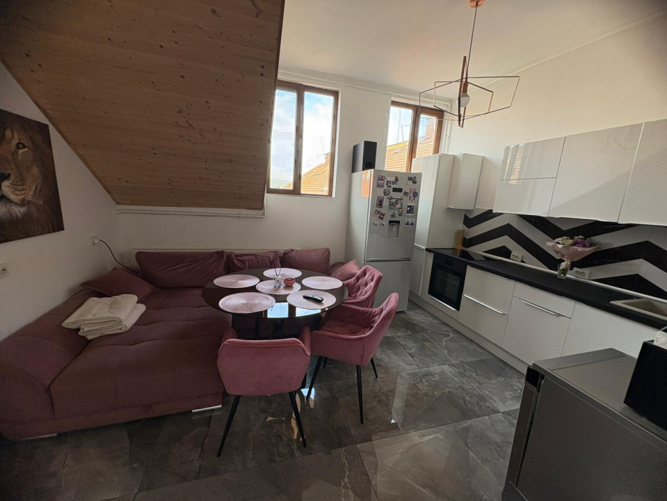 Apartament 2 camere, mobilat la cheie, 57 mp, parcare, Centru