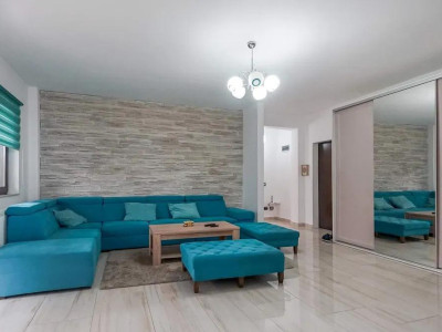 Apartament de 3 camere, 80mp, Zona Sesu de Sus