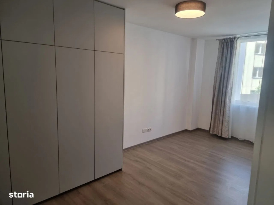 Apartament 3 camere, 64 mp, zona Oasului 