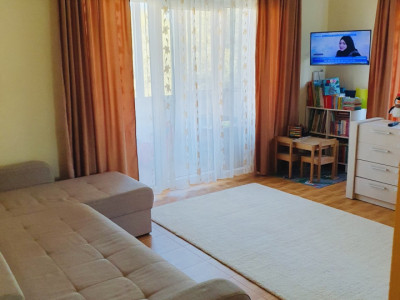 Apartament cu 1 camere, 43mp + 5mp balcon, zona Roata Faget