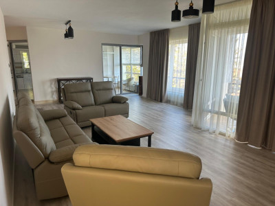 Apartament 4 camere, 174 mp utili, etaj 2, parcare, cartier Andrei Muresanu