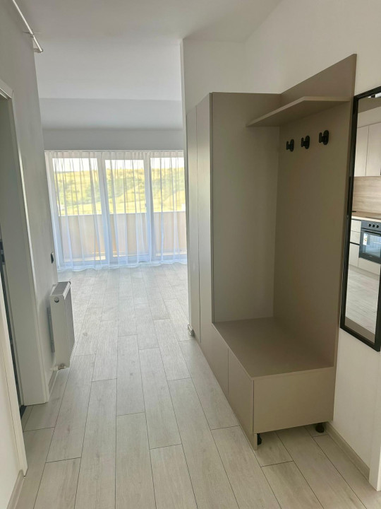 Apartament de 3 camere, 70.3 mp, finisat, mobilat , parcare, zona Baciu 