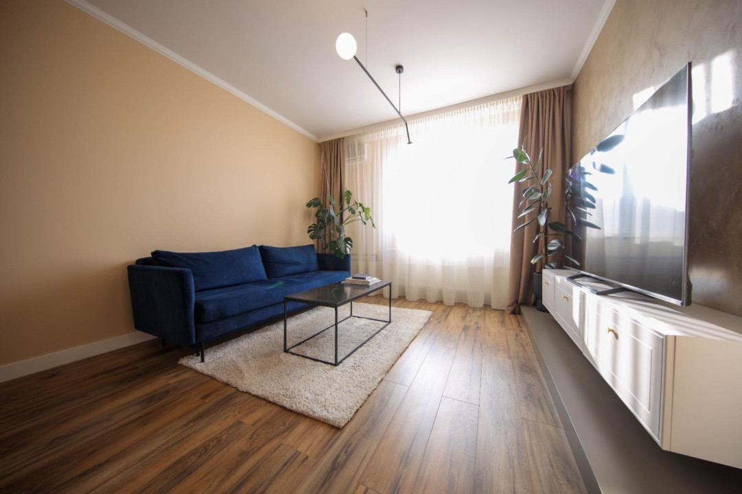 Apartament 2 camere decomandate, 59 mp utili, balcon, zona Sopor