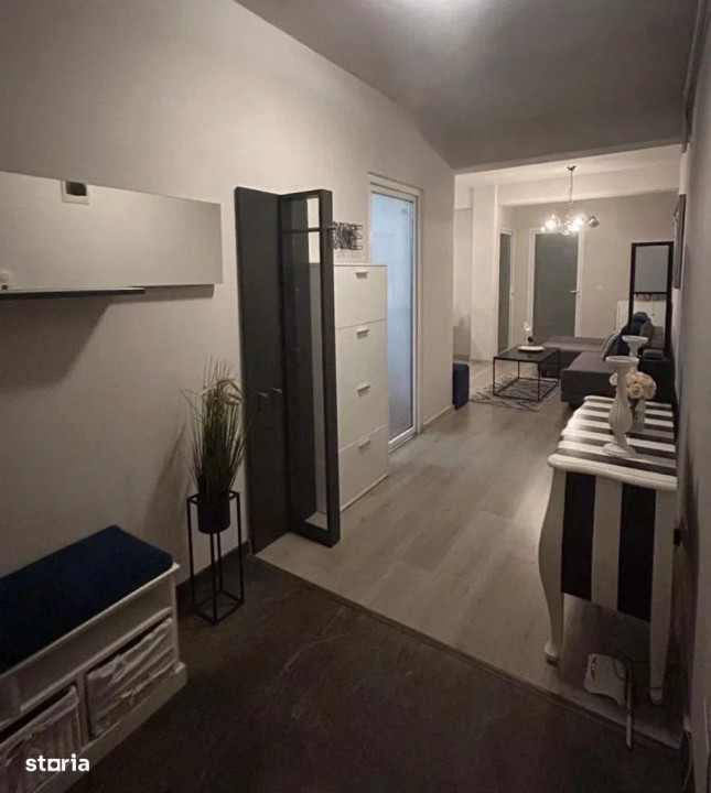 Apartament cu 3 camere, 68 mp, balcon, zona Primariei