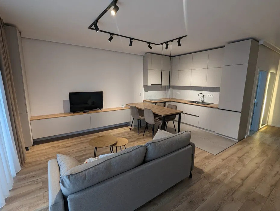 Apartament de 2 camere, 55mp, finisaje moderne, Semicentral