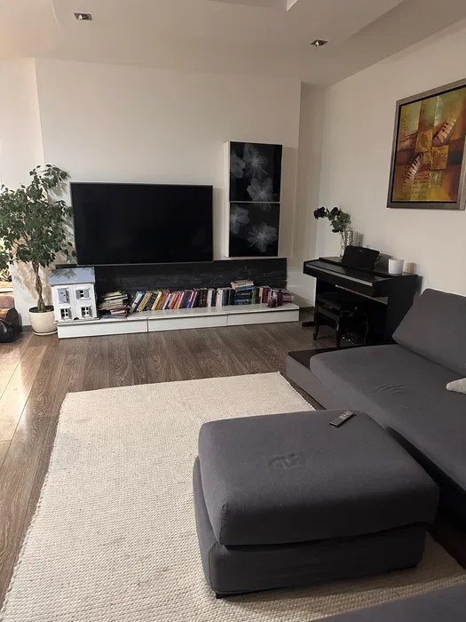 Apartament 3 camere bucatarie  in suprafata de 79 mp zona Zorilor