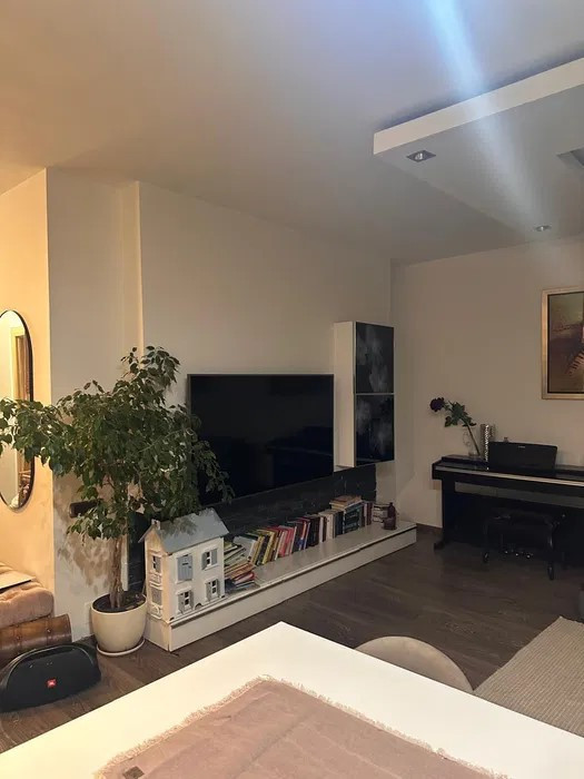 Apartament 3 camere bucatarie  in suprafata de 79 mp zona Zorilor