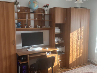 Apartament 4 camere de vanzare, 80 mp. Cartier Marasti 