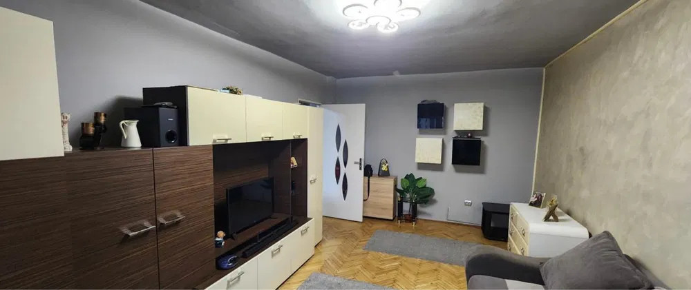 Apartament de 3 camere, 65mp, cartier Manastur