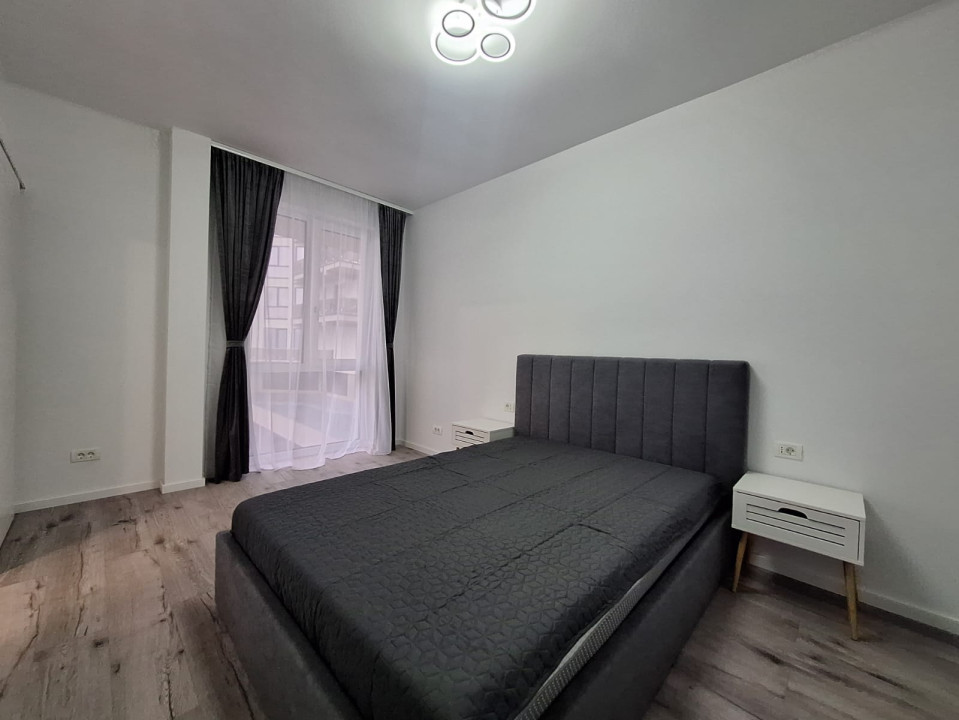 Apartament cu 2 camere, 52 mp, parcare, zona Razoare