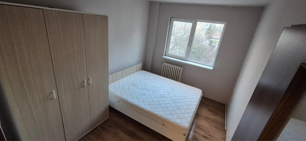 Apartament 3 camere decomandate, etaj intermediar, zona Profi Grigorescu