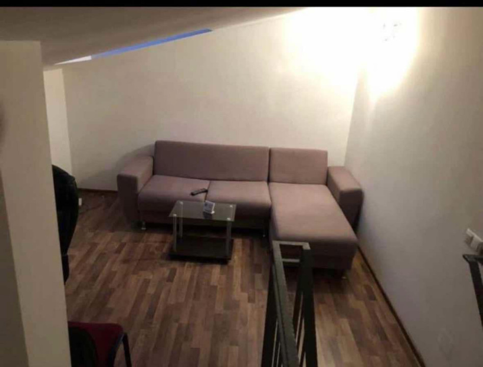 Investiție! 2 apartamente, 150 mp utili, scară interioară, zona Memorandumului