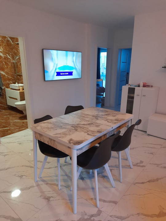 Apartament de 3 camere, 65mp, mobilat-utilat, , zona Fagului