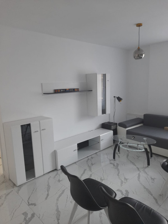 Apartament de 3 camere, 65mp, mobilat-utilat, , zona Fagului