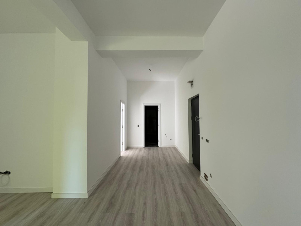 Apartament 2 camere, 52,3 mp, tavan înalt, balcon, zona Corneliu Coposu