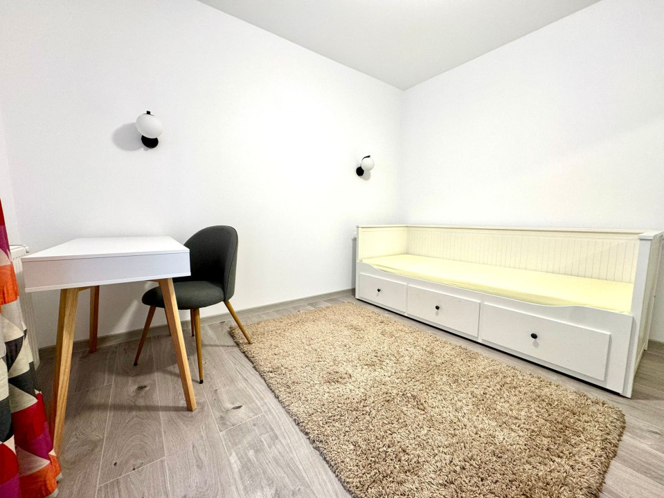 Apartament 2 camere decomandate, etaj intermediar, la cheie, zona USAMV