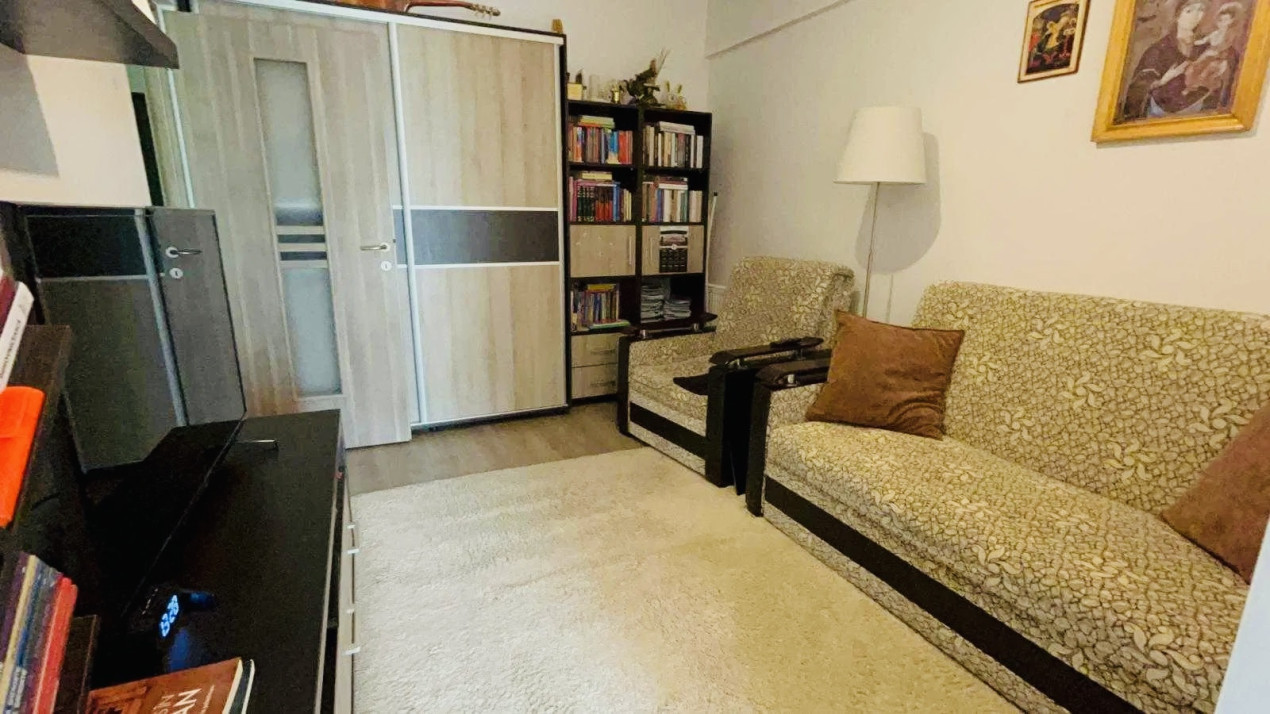 Apartament la cheie 2 camere la cheie, loc de paracre, zona Taietura Turcului