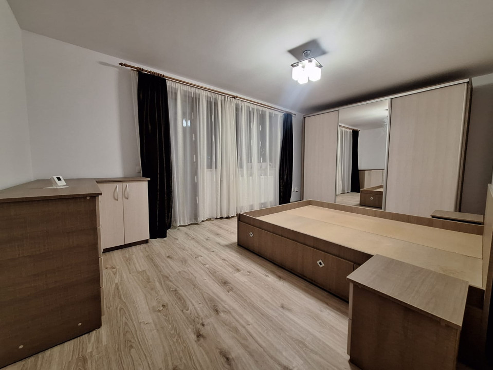 Apartament cu 2 camere, 51 mp, parcare, zona Razoare