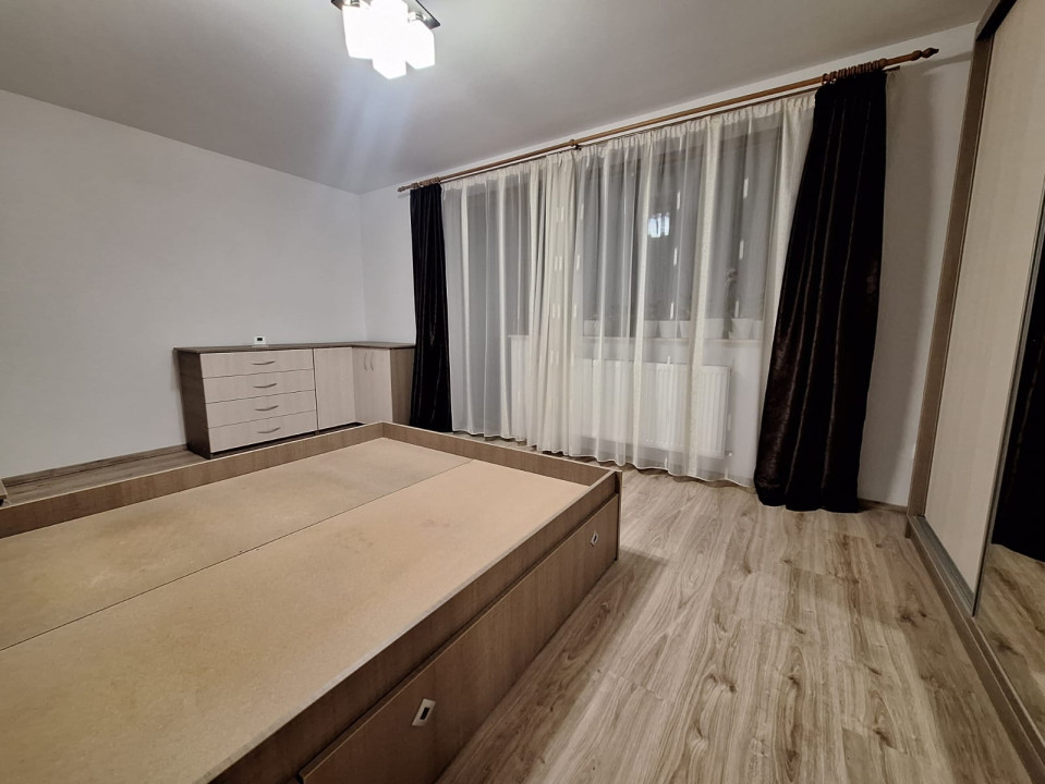 Apartament cu 2 camere, 51 mp, parcare, zona Razoare