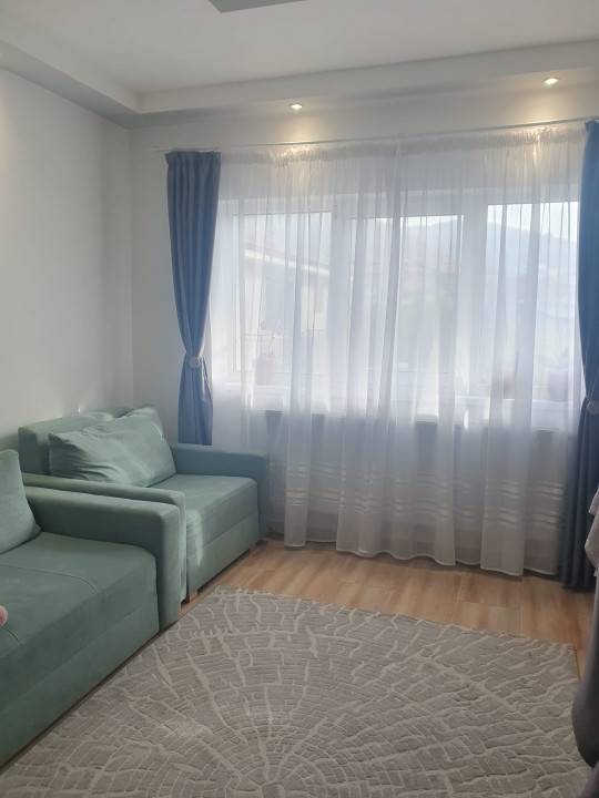 Apartament 2 camere, 47mp,gradina ,2 parcari, zona Fagului