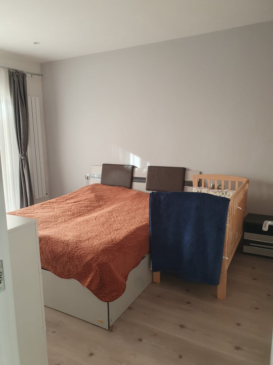 Apartament 2 camere, 47mp,gradina ,2 parcari, zona Fagului