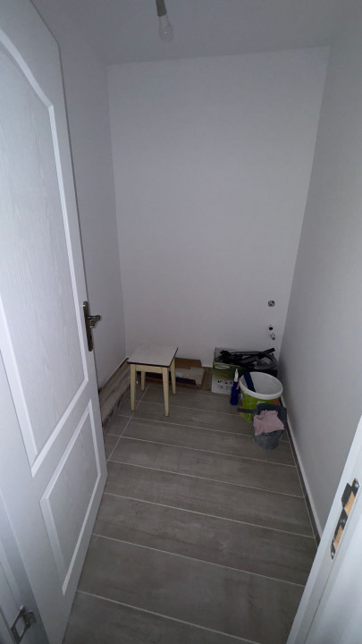 Apartament de 3 camere, finisat, 64 mp, 2 bai, Parcare, zona Fagului