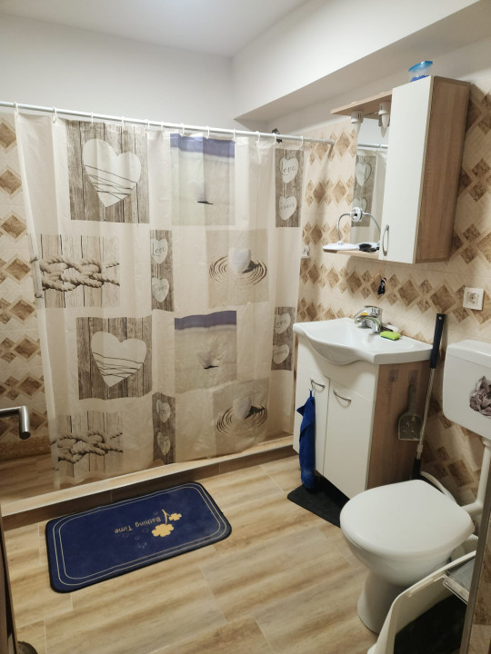 Apartament cu 2 camere, 38 mp, zona Stejarului