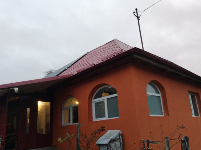 Casa renovată de închiriat, teren 3500 mp