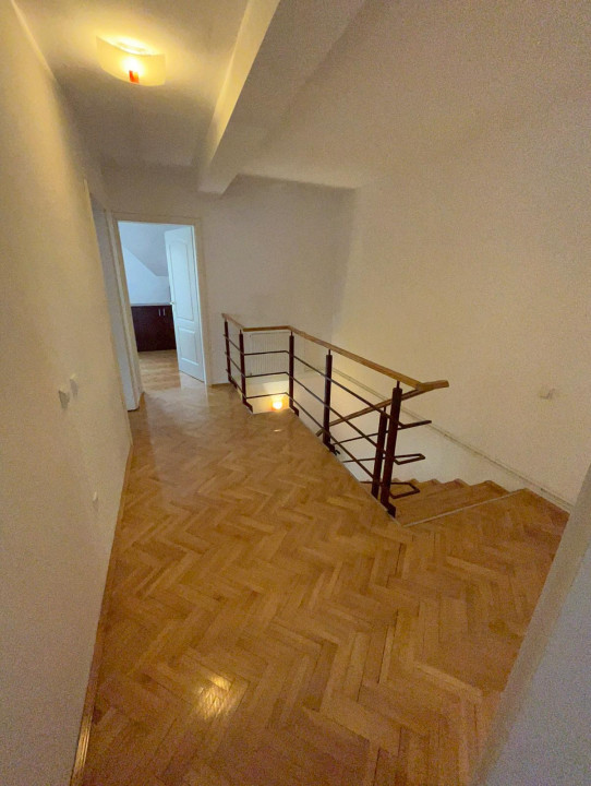 Duplex de 4 camere la cheie, 130 mp , teren de 280, langa unitatea de pompieri