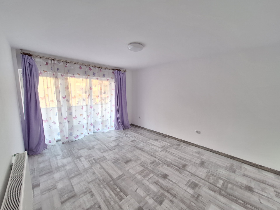 Apartament cu 2 camere, etaj intermediar, zona Porii