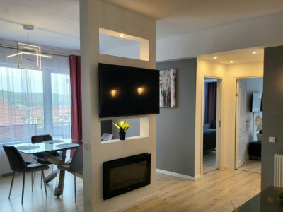 Apartament de 3 camere, 67 mp utili , zona Teilor