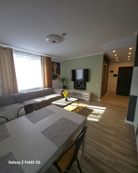 Apartament de 3 camere, 60 mp , zona Teilor 