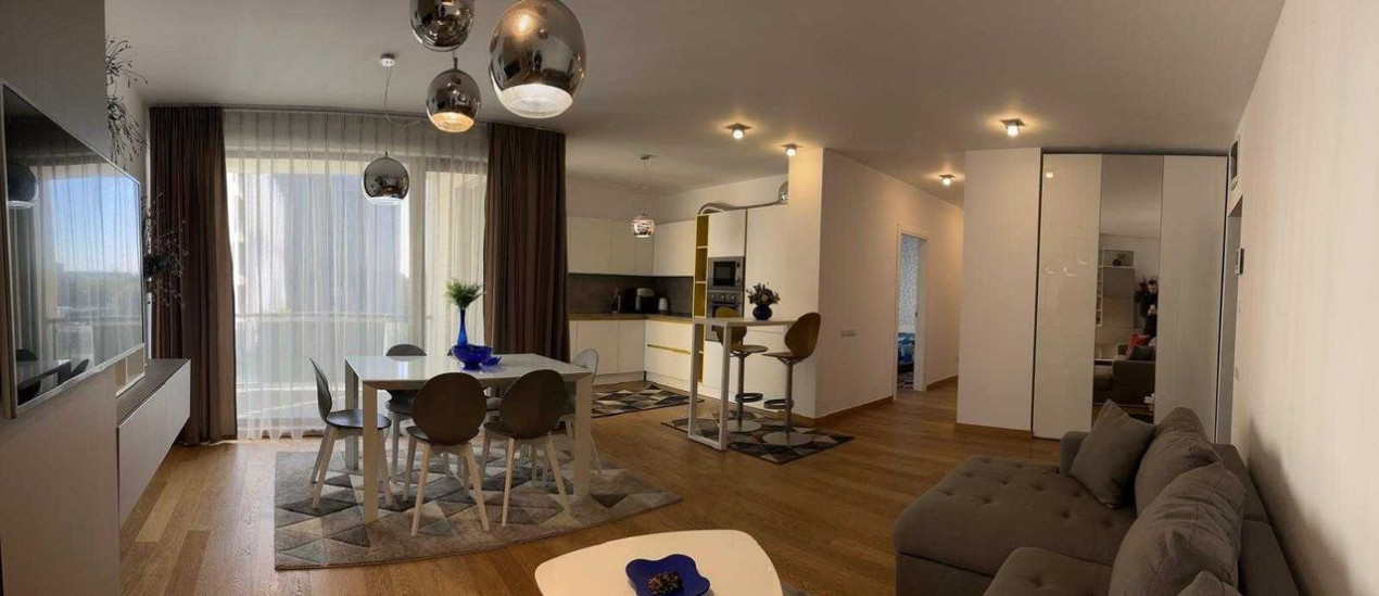 Apartament 3 camere lux, 90 mp cu terasa, Ansamblu Riviera