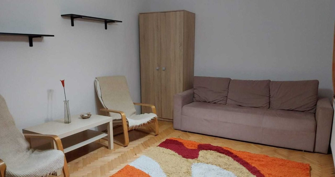 Apartament 2 camere decomandate, 52 mp, zona Intre Lacuri