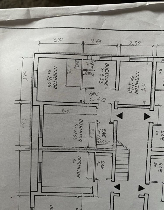 Apartament 3 camere decomandate, 45 mp, zona Gruia